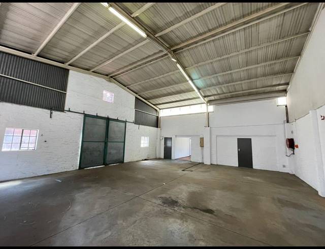 INDUSTRIAL PROPERTY TO RENT IN HENNOPSPARK